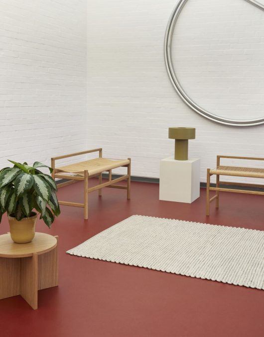 купить СКАМЬЯ HERITAGE HUBSCH БОЛЬШАЯ, НАТУРАЛЬНЫЙ