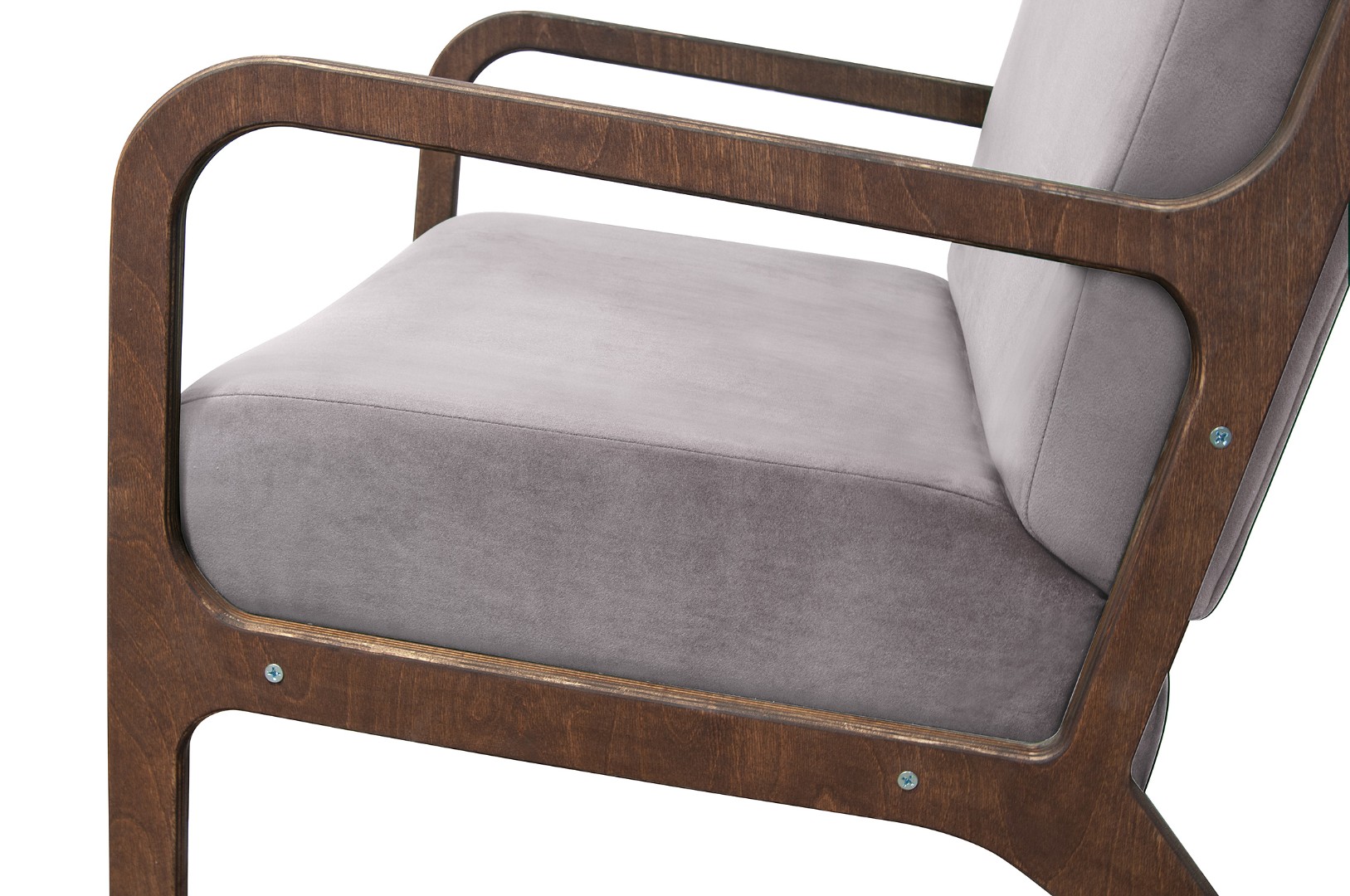 Низкое кресло с деревянными подлокотниками Mody Grey серый в интернет-магазине в Москве Низкое кресло с деревянными подлокотниками Mody Grey серый в интернет-магазине