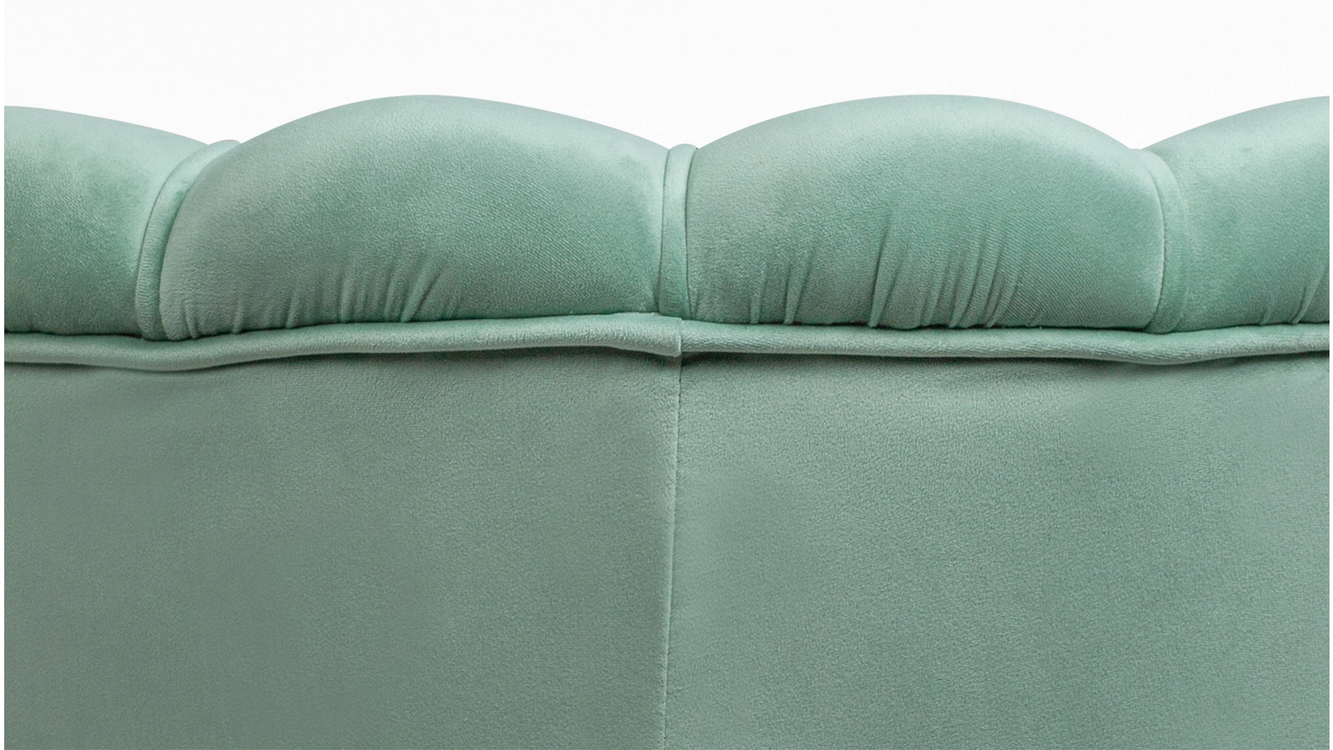фото Низкое кресло ракушка Pearl Green на черных ножках