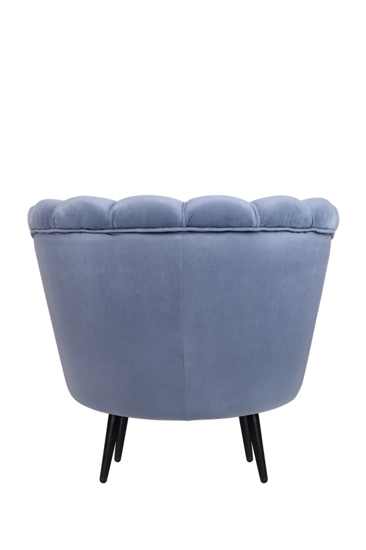 Низкое кресло ракушка Pearl Sky на черных ножках в интернет-магазине в Москве Низкое кресло ракушка Pearl Sky на черных ножках в интернет-магазине