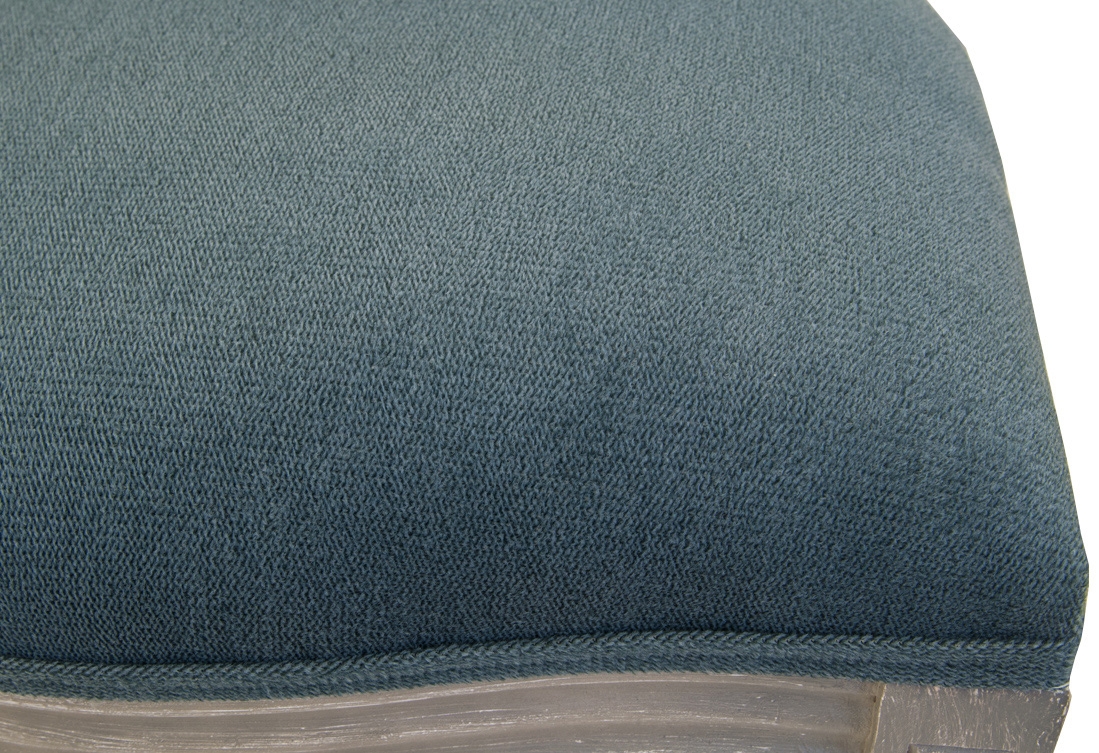 фото Стул Volker Owl в интерьере