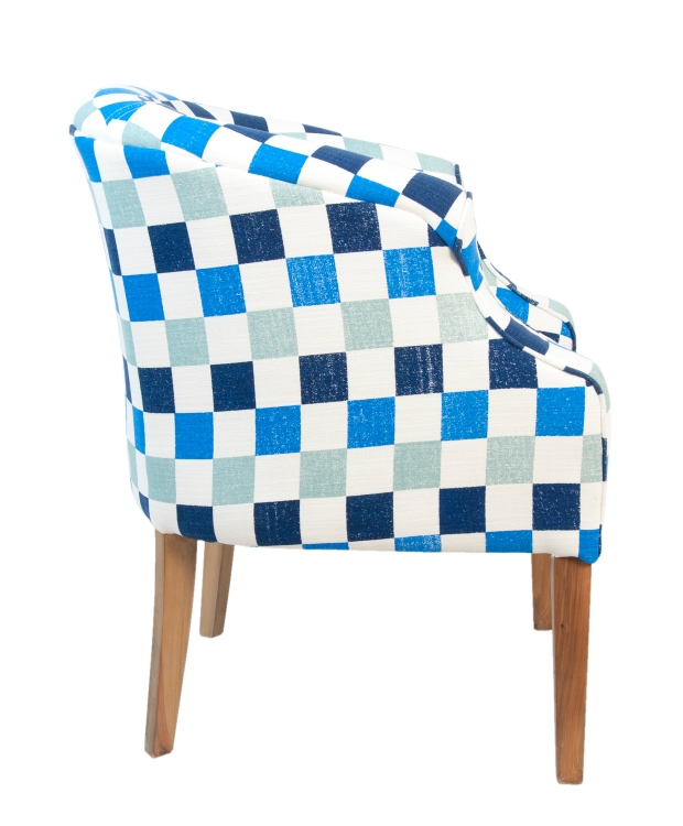 купить Низкое кресло Laela Cubes