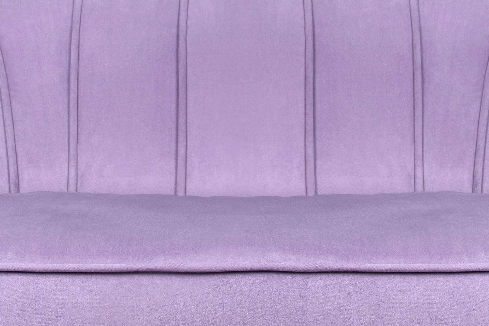 Диван ракушка для гостиниц Pearl Triple Purple в интерьере