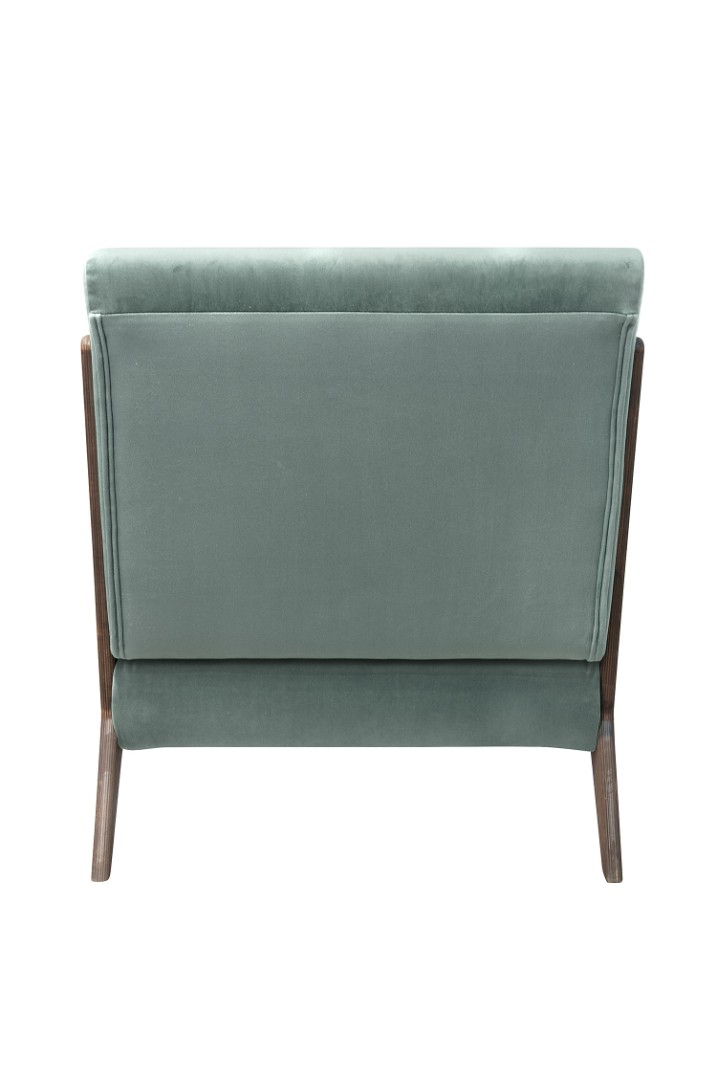 заказать Низкое кресло с деревянными подлокотниками Mody Green