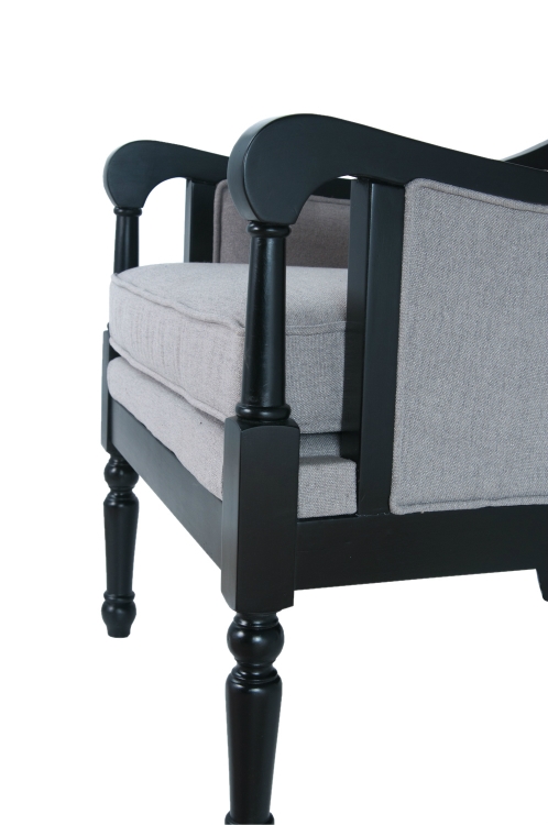 фото Классическое кресло Colin в американском стиле