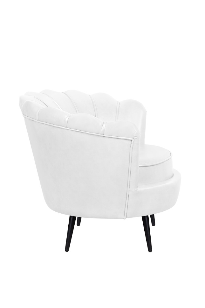 заказать Низкое кресло ракушка Pearl White на черных ножках в Москве заказать Низкое кресло ракушка Pearl White на черных ножках