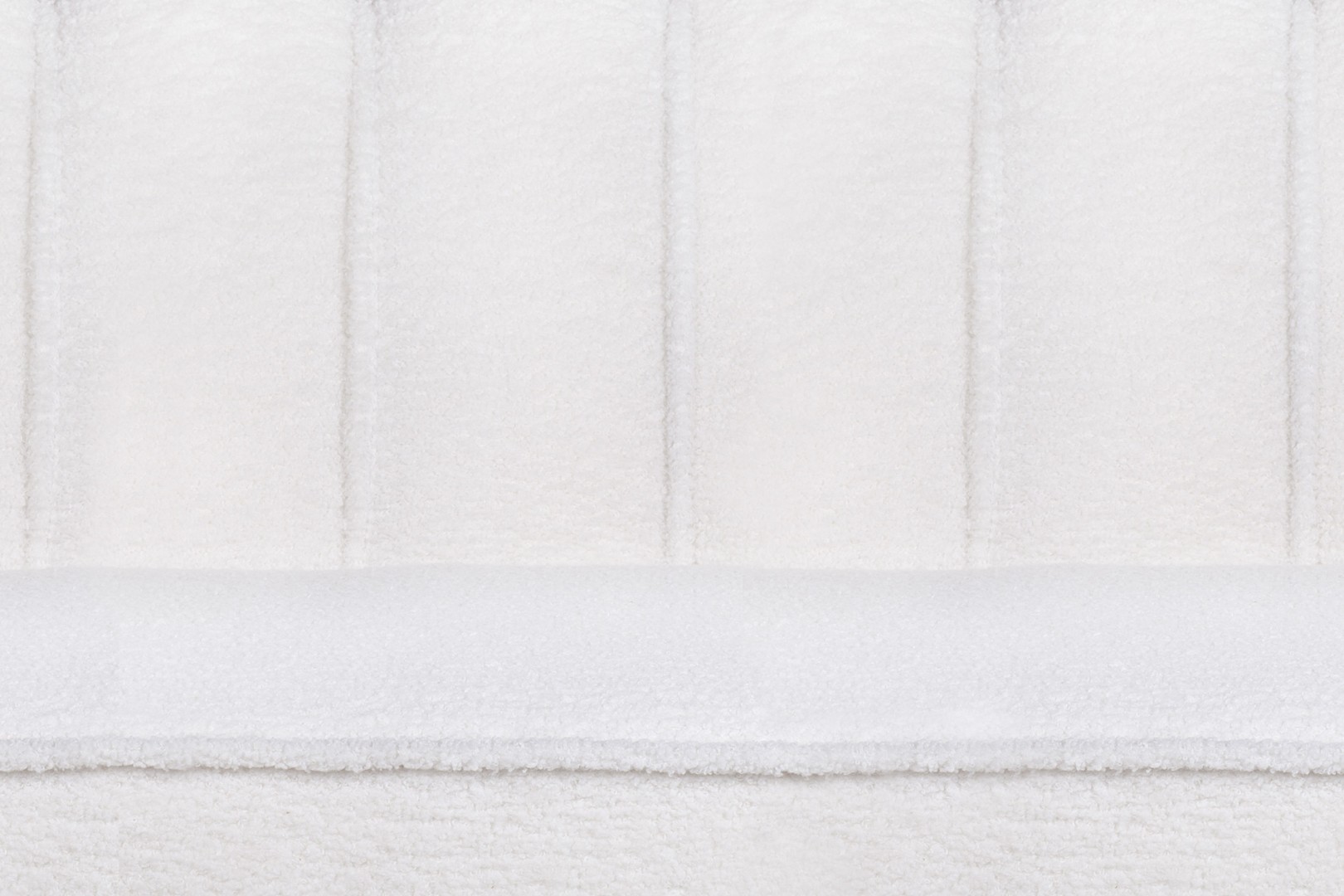 фото Диван ракушка для гостиниц Pearl Triple Boucle на черных ножках