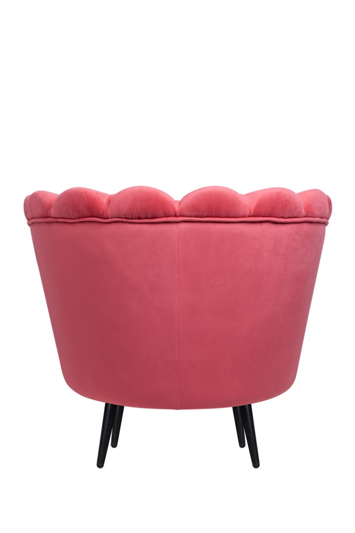 Низкое кресло ракушка Pearl Karmin на черных ножках в интернет-магазине в Москве Низкое кресло ракушка Pearl Karmin на черных ножках в интернет-магазине