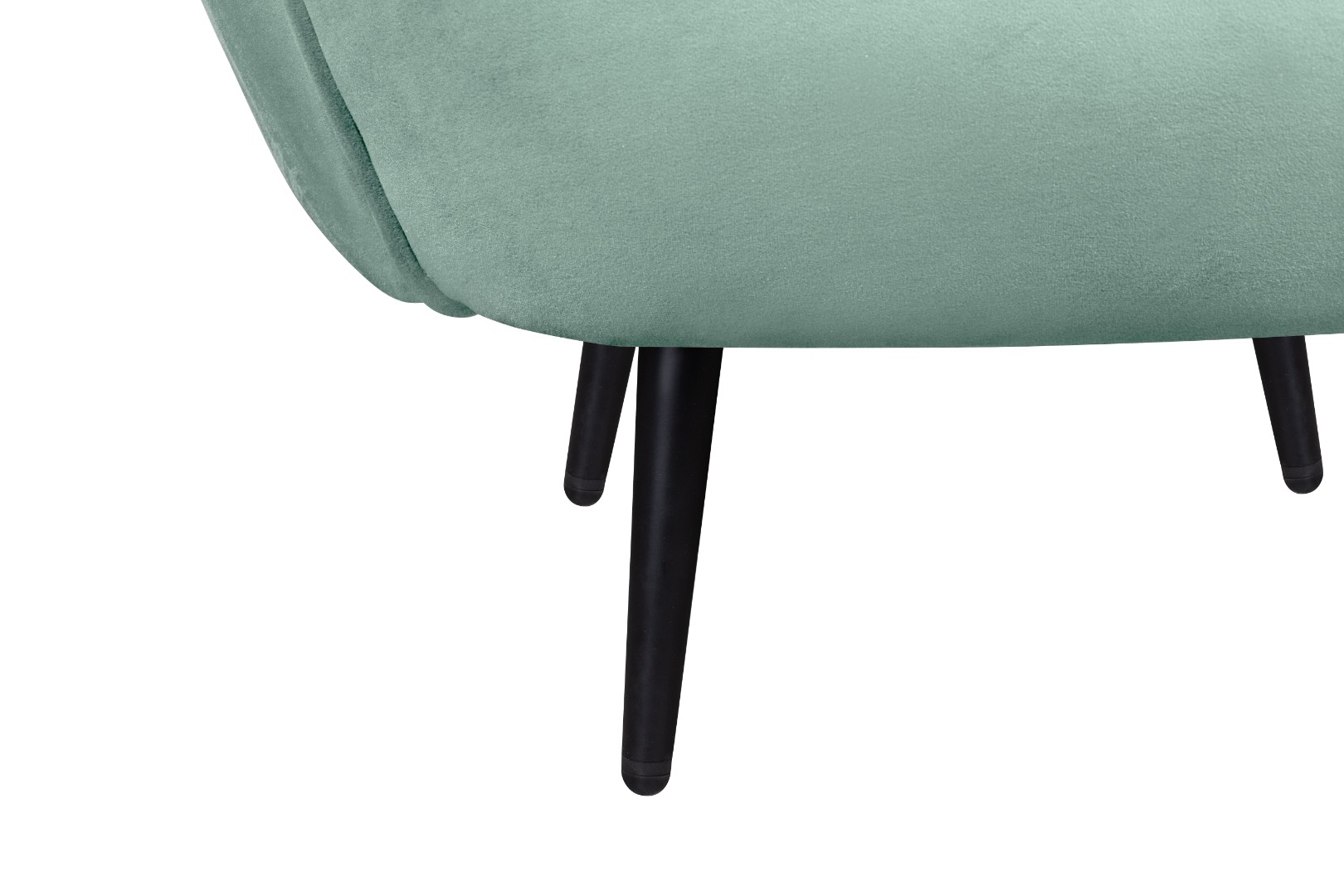 Мягкое кресло Benee Green на черных ножках в интерьере в Москве Мягкое кресло Benee Green на черных ножках в интерьере