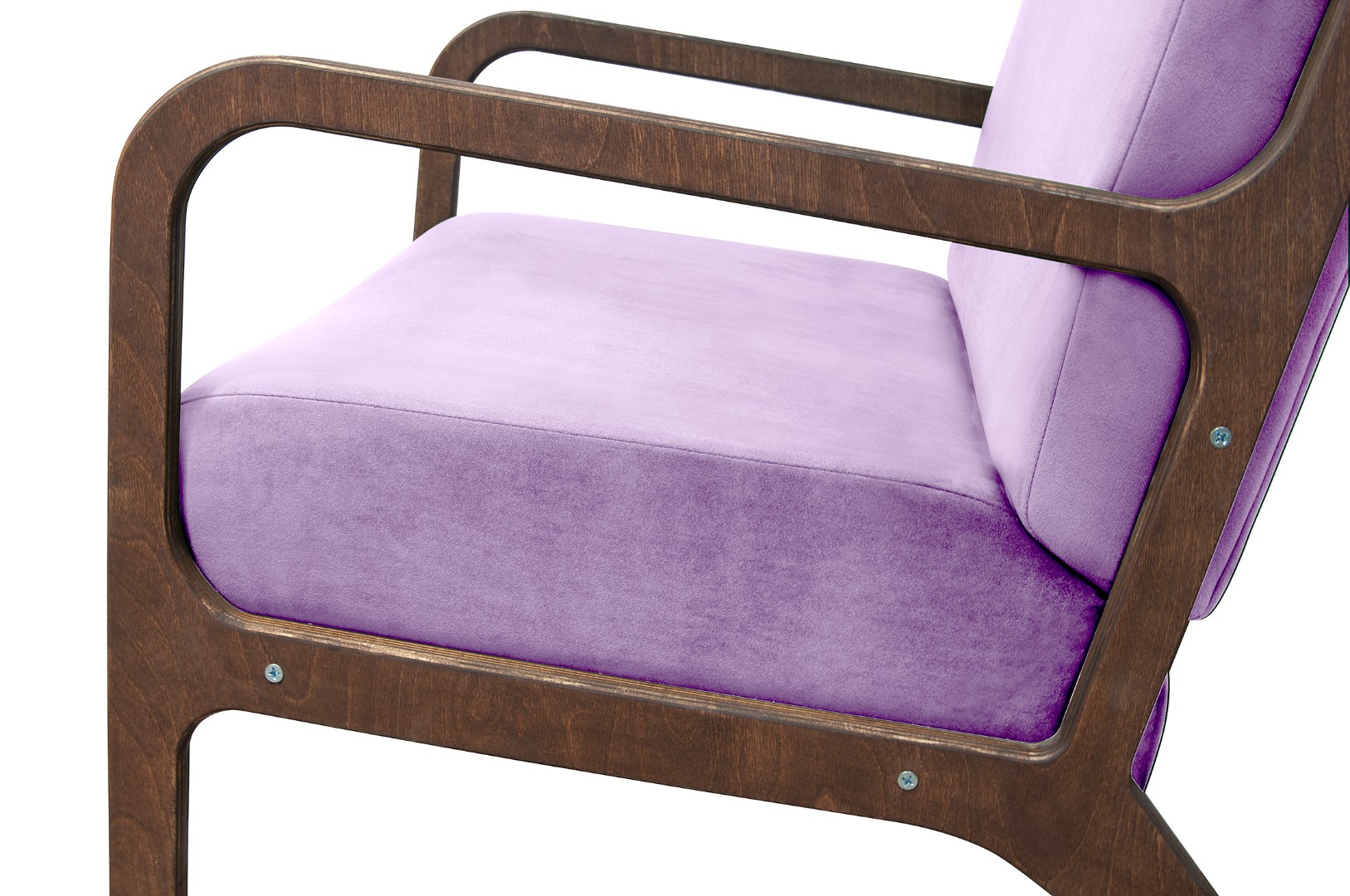 Низкое кресло с деревянными подлокотниками Mody Purple фиолетовое в интернет-магазине