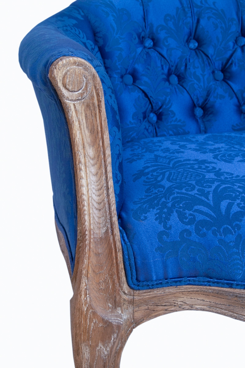 фото Низкое кресло Kandy Blue