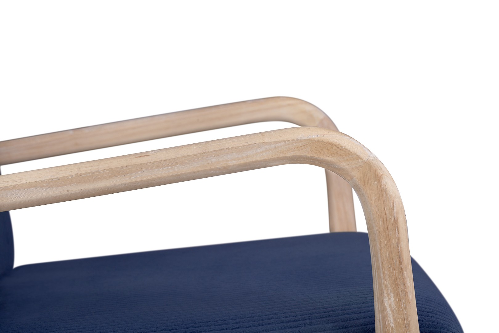 Кресло дизайнерское Cody Indigo в интерьере