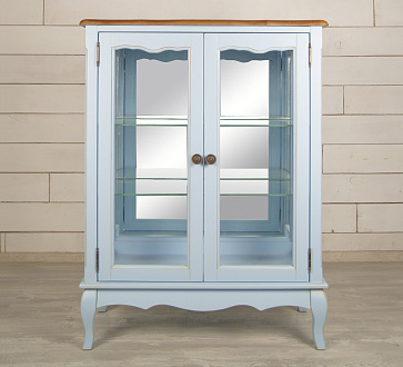 Шкаф "Леонтина (Leontina)" в голубом цвете для посуды двустворчатый  арт ST9318B