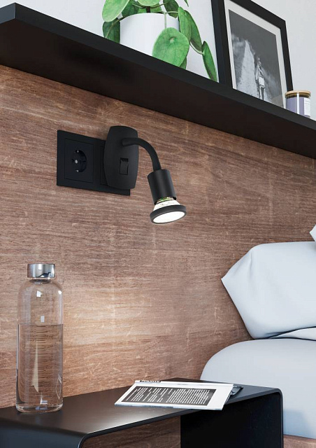 300913  Светод спот PARRINI, 1X4,5W(GU10), сталь, пластик, черный