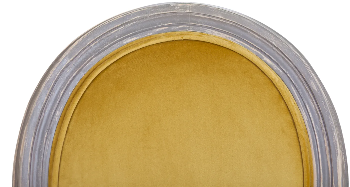 Стул Volker Gold Velvet в интерьере в Москве Стул Volker Gold Velvet в интерьере в Москве