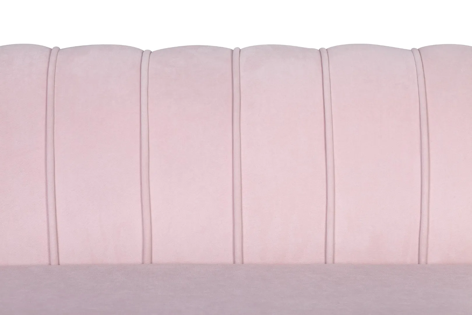 Диван ракушка Pearl Double Pink на черных ножках в интерьере