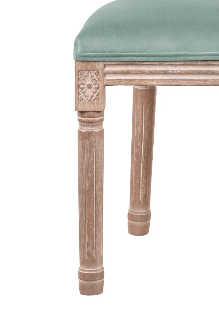 Стул с круглой спинкой Volker Oak Green в интерьере