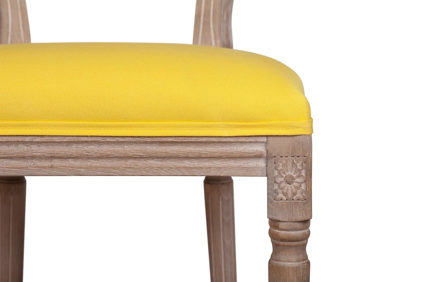 фото Стул с круглой спинкой Volker Oak Yellow в интерьере