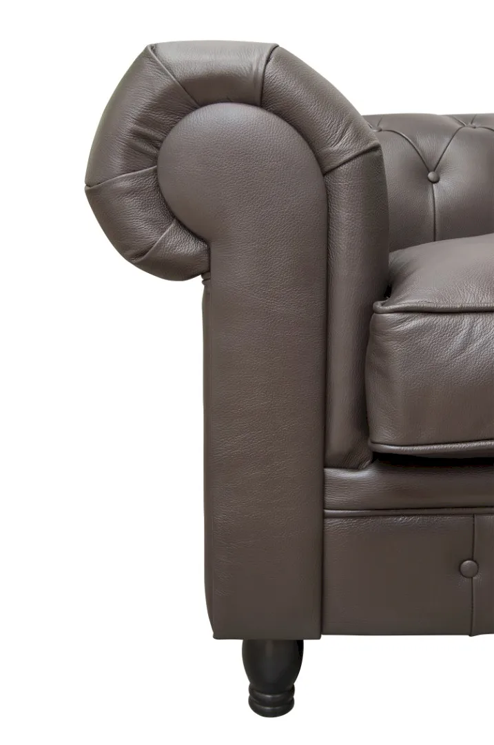 фото Диван из коричневой кожи Chesterfield Brown Leather 2S в Москве фото Диван из коричневой кожи Chesterfield Brown Leather 2S в Москве