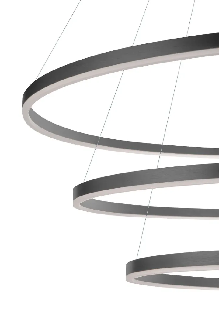 фото Люстра Orblaze 3 rings 600 black в интерьере в Москве фото Люстра Orblaze 3 rings 600 black в интерьере в Москве