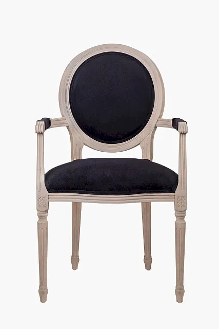 Мягкий стул с подлокотниками Delo Arm Black Velvet в Москве Мягкий стул с подлокотниками Delo Arm Black Velvet в Москве
