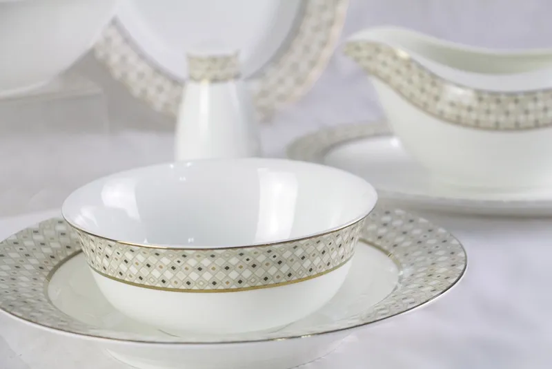 Посуда из костяного фарфора Diela 26 Pcs Dinner Set в Москве Посуда из костяного фарфора Diela 26 Pcs Dinner Set