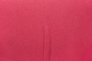 фото Низкое кресло Fuller Red V2 в интерьере