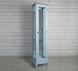 Шкаф "Leontina Blue" для посуды узкий/высокий арт ST9319RB в интерьере