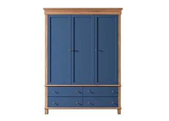 Шкаф трехстворчатый 