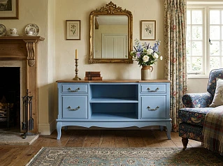 Комод под TV "Леонтина (Leontina)" в голубом цвете арт ST9328/5024 в интерьере
