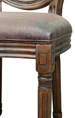 Стул Volker Cat в интерьере