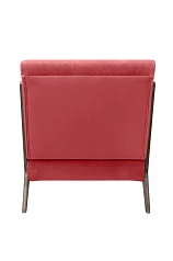 фото Низкое кресло с деревянными подлокотниками Mody Karmin красное в интерьере
