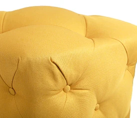 фото Дизайнерский пуф Amrit Yellow в интерьере