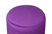 Дизайнерский пуф Plush Violet в интерьере